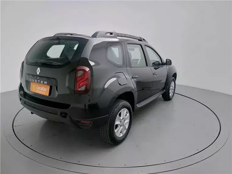 Renault Duster Preto 15