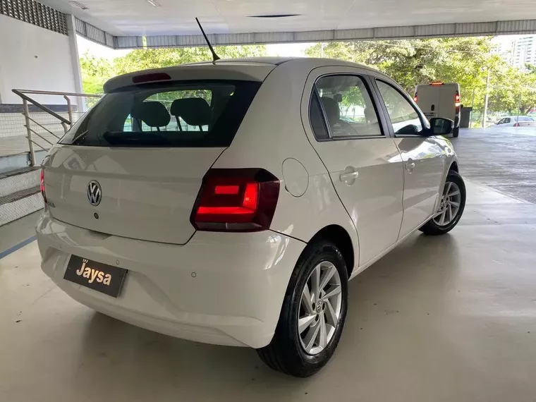 Volkswagen Gol Branco 2