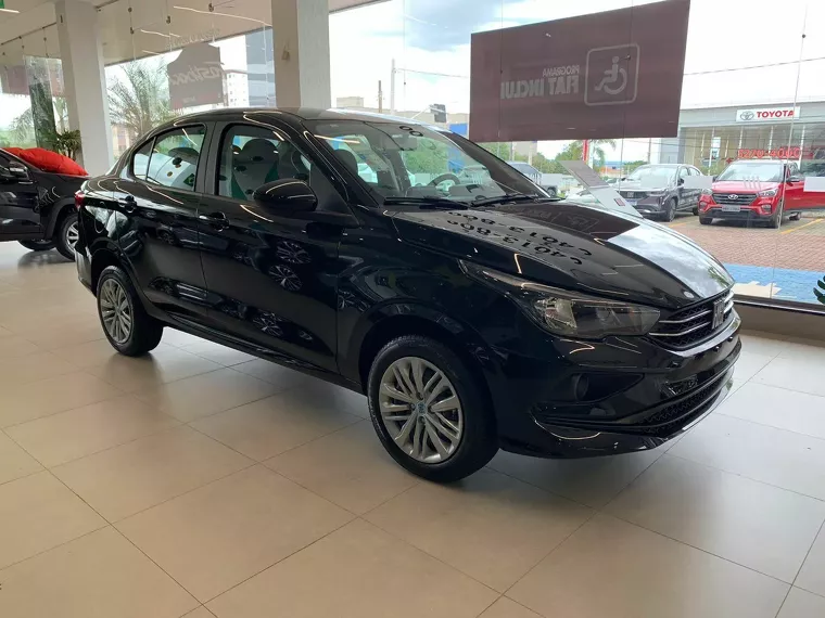 Fiat Cronos Preto 12