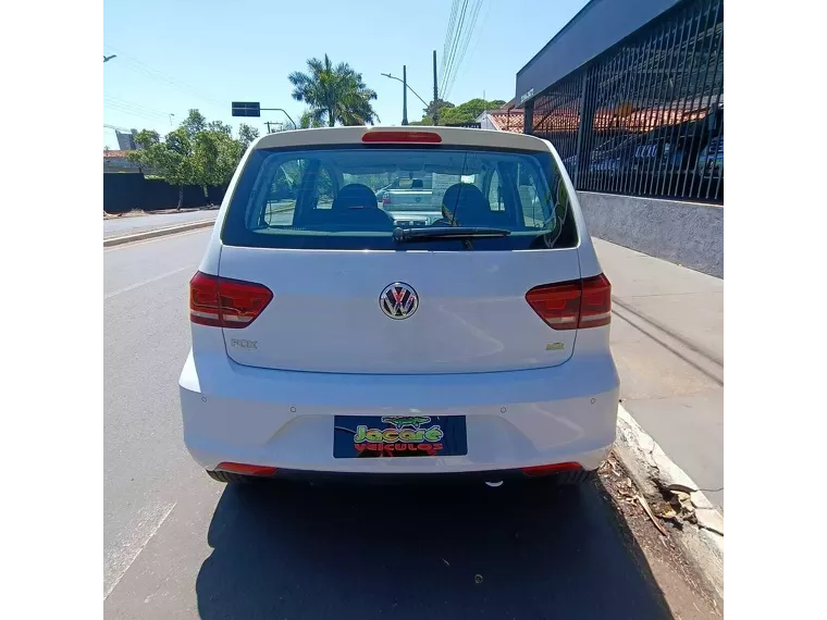 Volkswagen Fox Branco 10