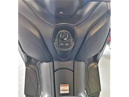 Xmax
