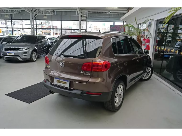 Volkswagen Tiguan Marrom 4