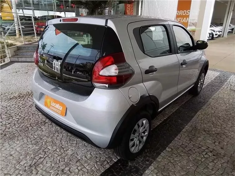 Fiat Mobi Prata 2