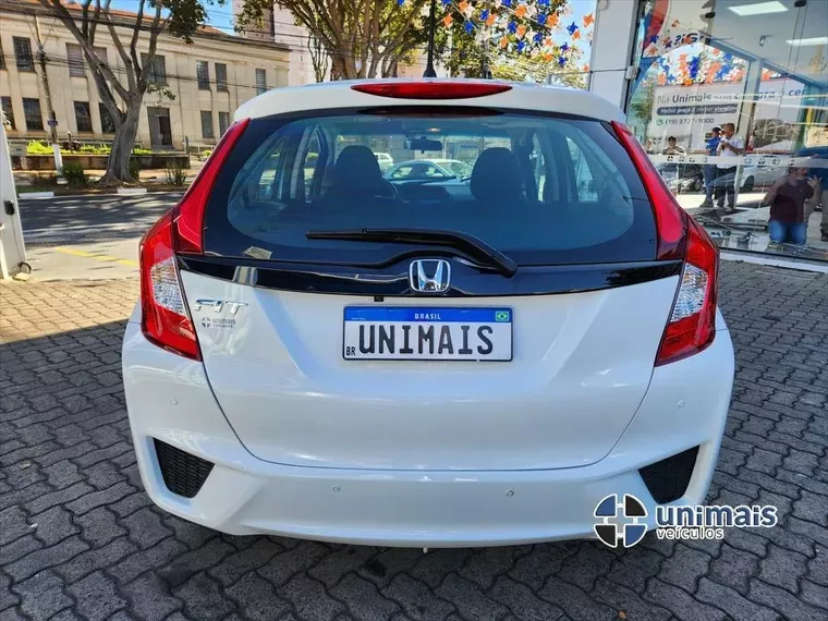 Honda FIT Branco 15