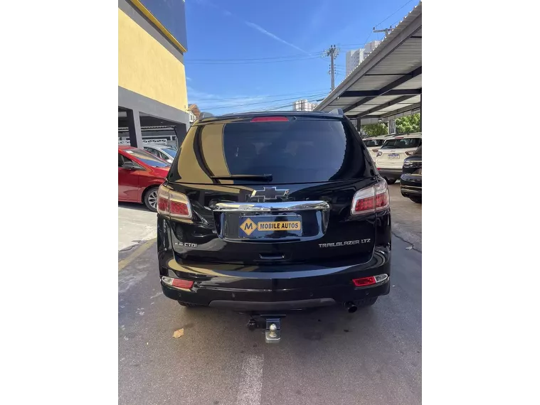 Chevrolet Trailblazer Preto 2