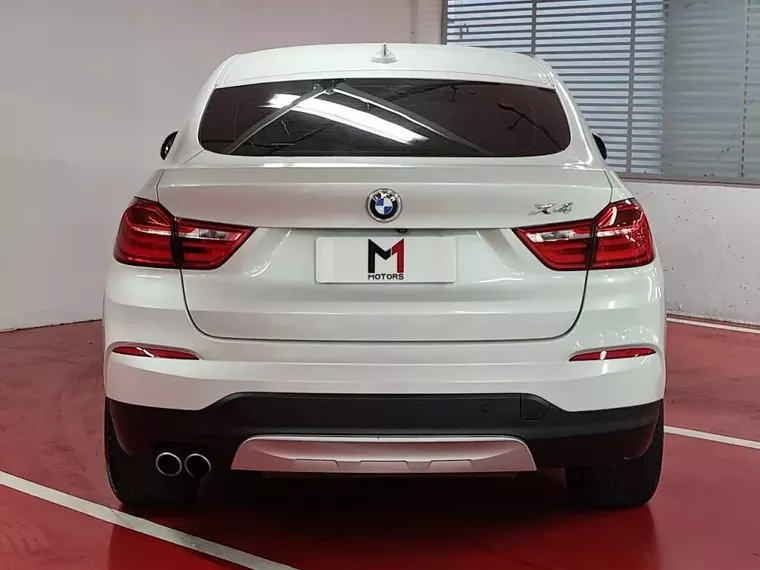 BMW X4 Branco 13