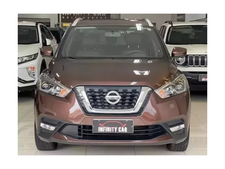 Nissan Kicks Marrom 6