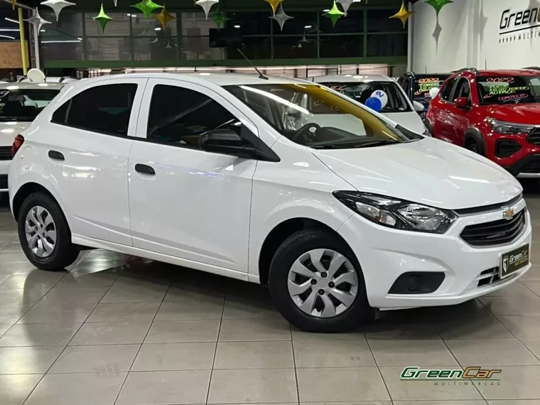 Chevrolet Onix Branco 3