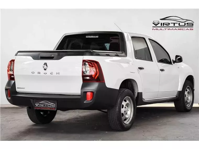 Renault Duster Oroch Branco 7