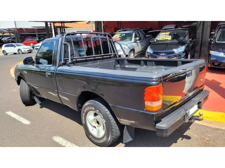 Ford Ranger Preto 4