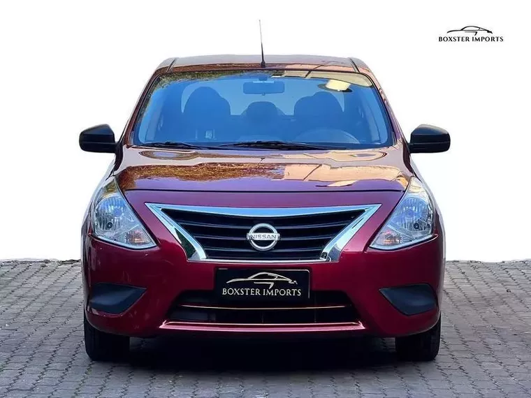 Nissan Versa Vermelho 6