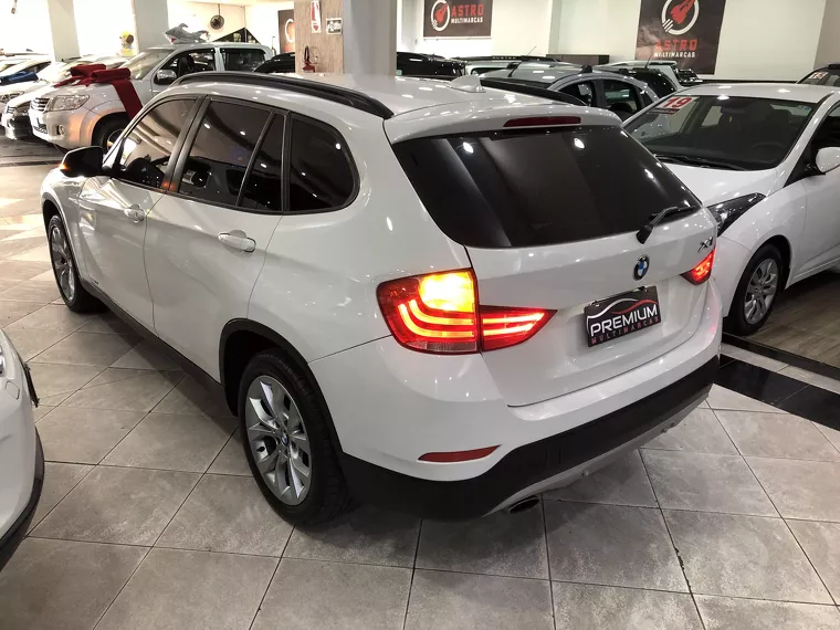 BMW X1 Branco 5