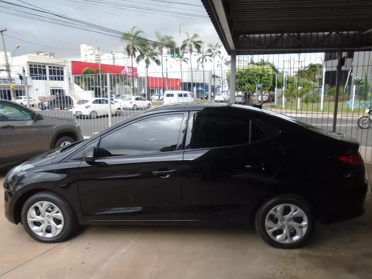 Hyundai HB20S Preto 5