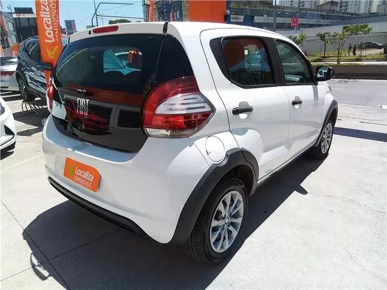 Fiat Mobi Branco 6