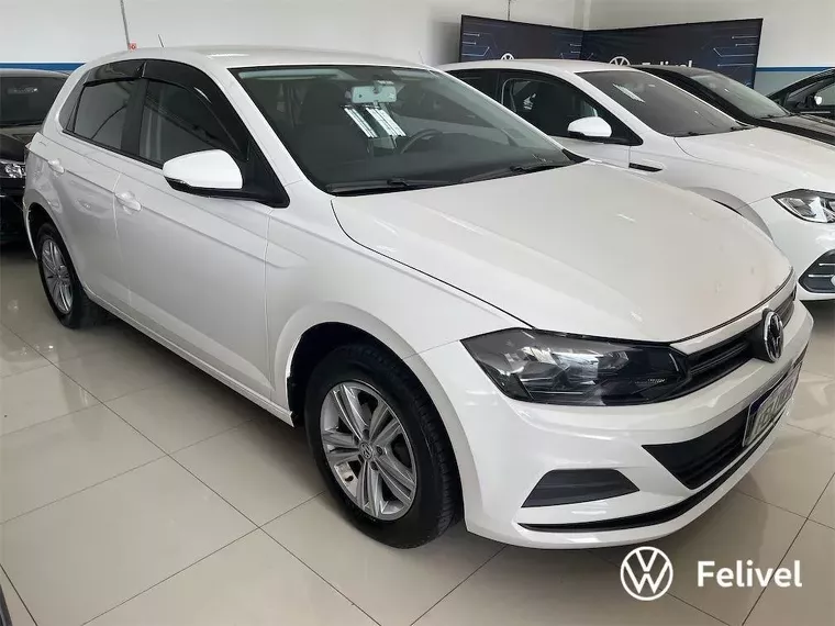 Volkswagen Polo Hatch Branco 1