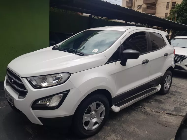 Ford Ecosport Branco 8