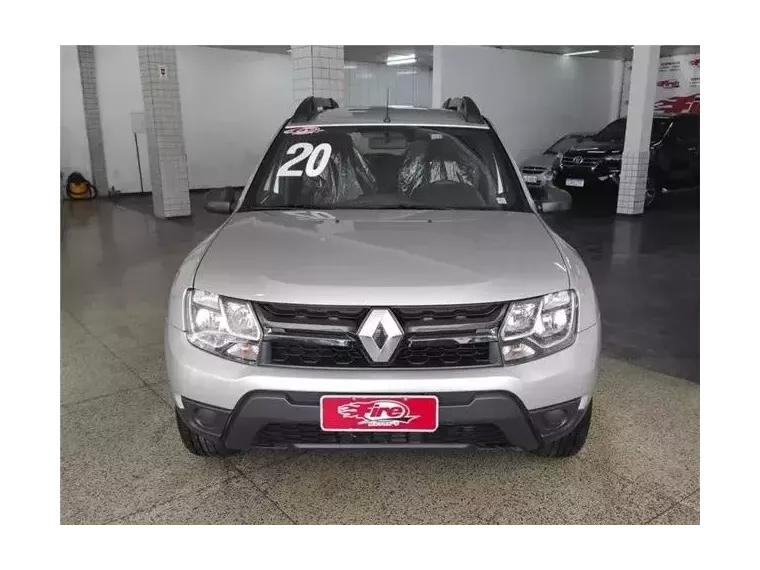 Renault Duster Prata 3