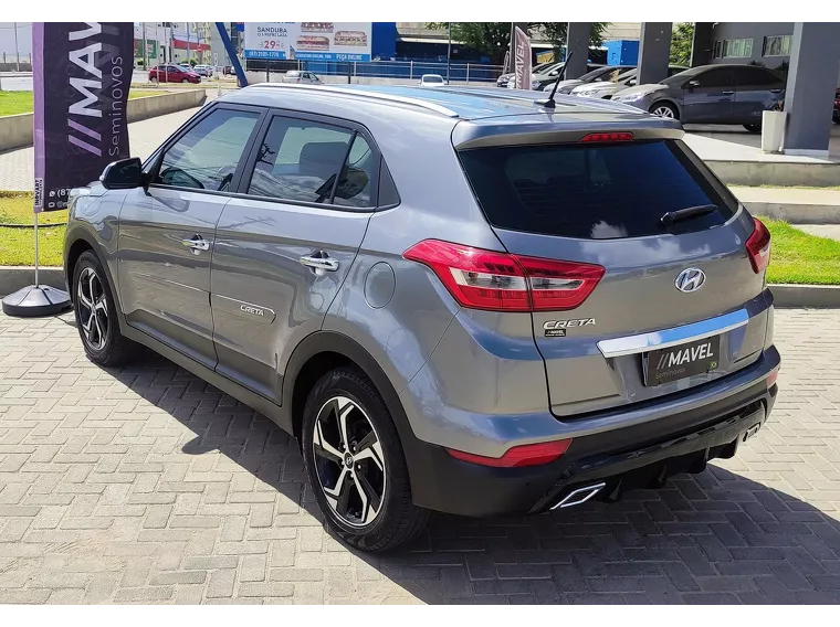 Hyundai Creta Cinza 9