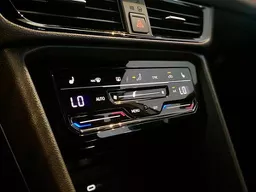 Volkswagen Taos