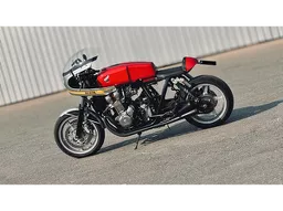 CB 1300