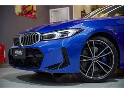 BMW 320i