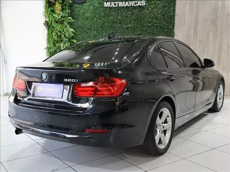 BMW 320i Preto 12