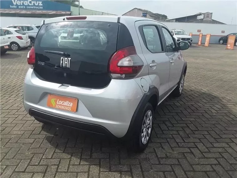 Fiat Mobi Prata 2