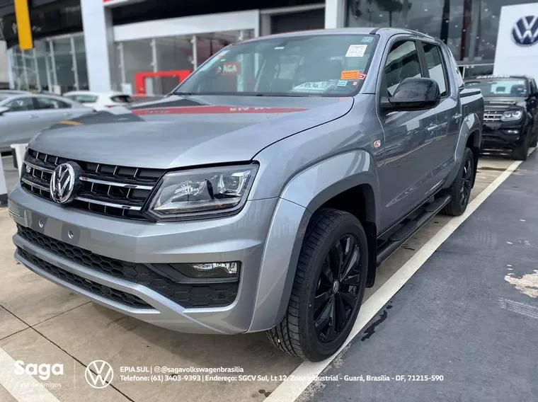 Volkswagen Amarok Cinza 4