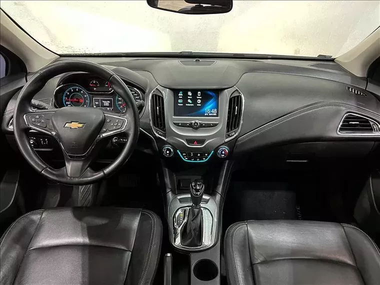 Chevrolet Cruze Prata 16