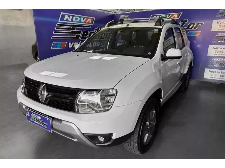 Renault Duster Branco 8