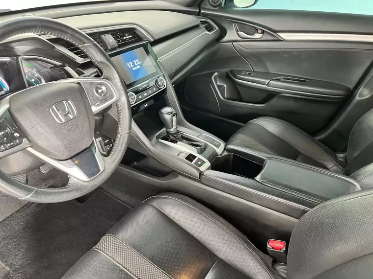 Honda Civic Prata 14