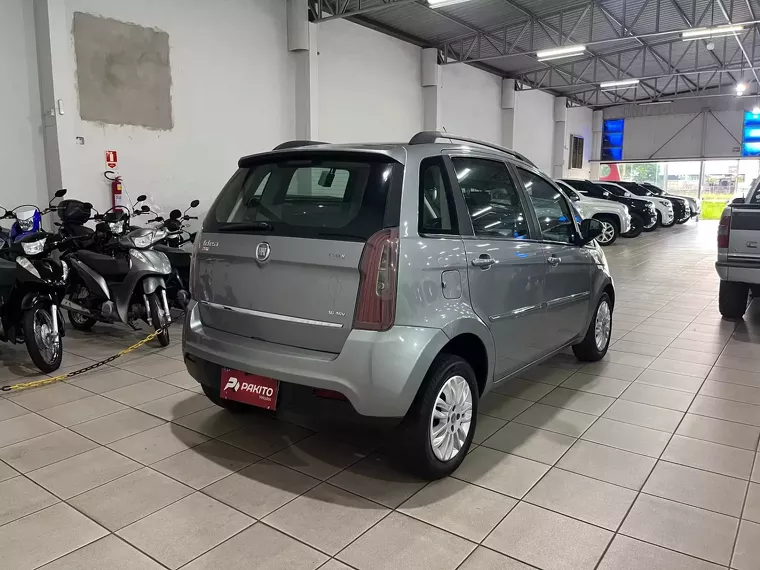 Fiat Idea Cinza 10