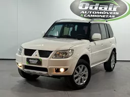 Mitsubishi Pajero TR4