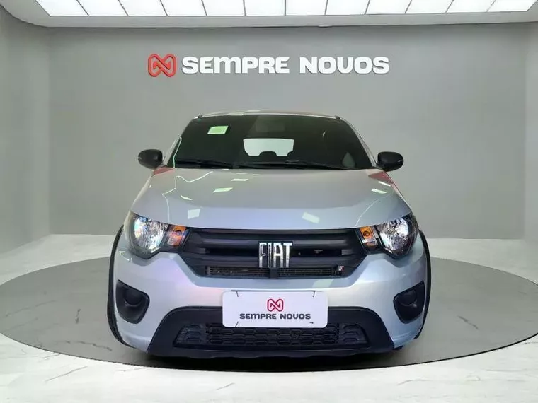 Fiat Mobi Prata 5