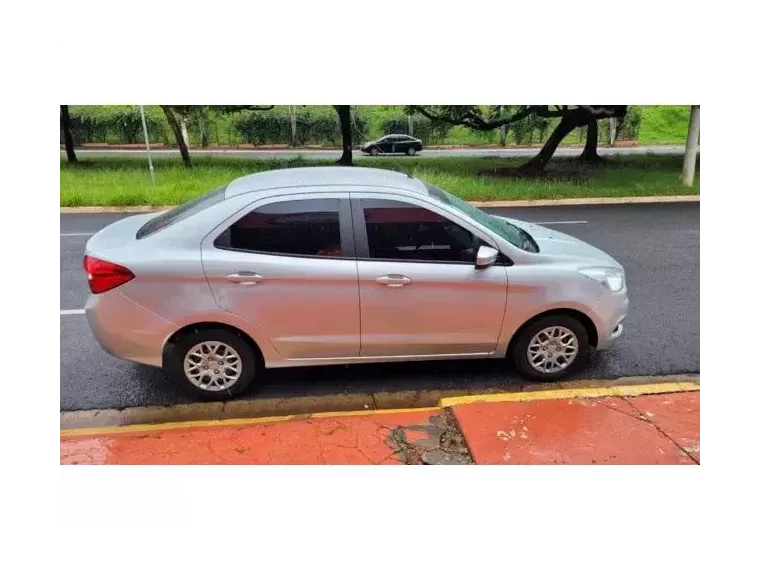 Ford KA Prata 5