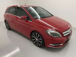 Mercedes-benz B 200