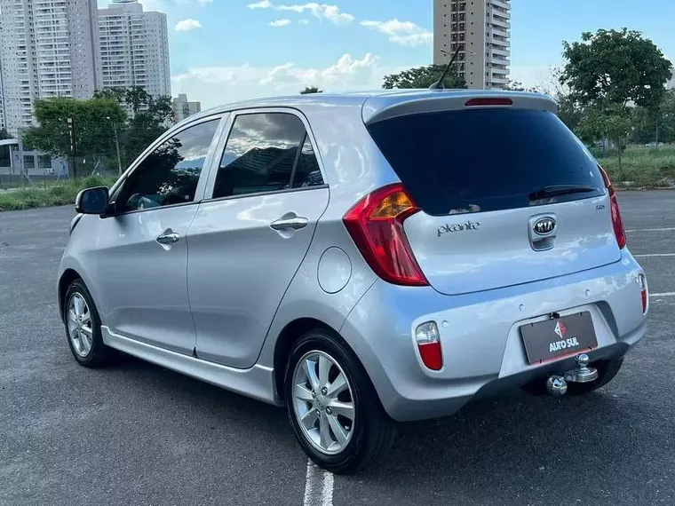 KIA Picanto Prata 7