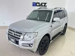 Mitsubishi Pajero Full