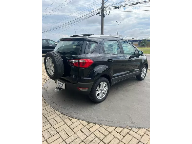 Ford Ecosport Preto 6