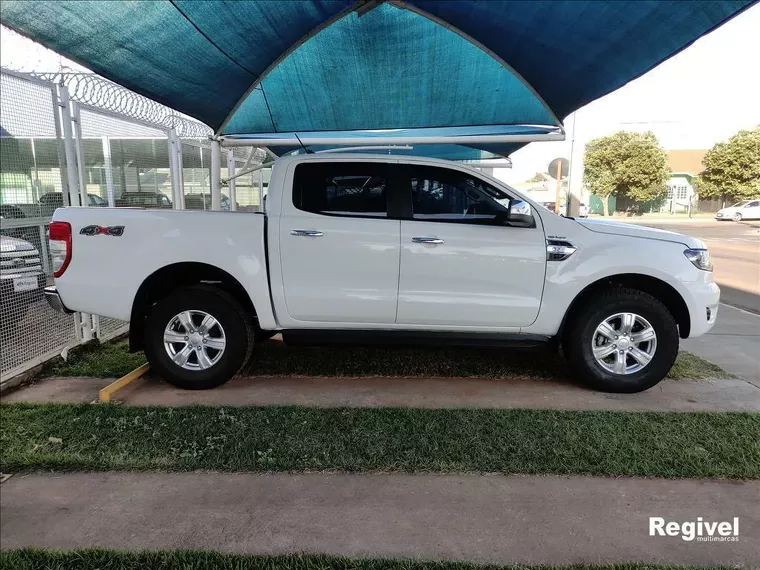 Ford Ranger Branco 13