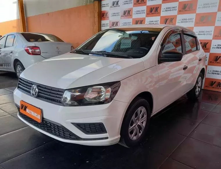 Volkswagen Gol Branco 10