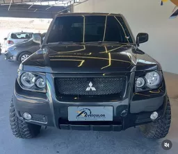 Mitsubishi Pajero TR4