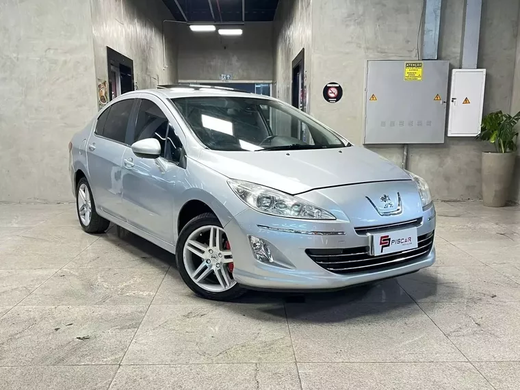 Peugeot 408 Prata 3