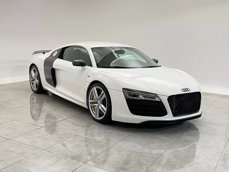 Audi R8 Branco 7