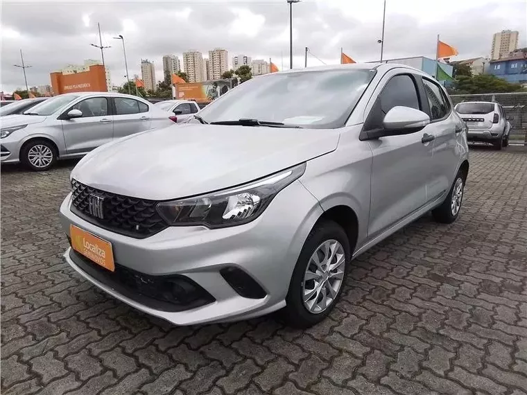 Fiat Argo Prata 5