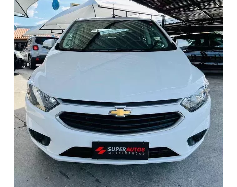 Chevrolet Onix Branco 1