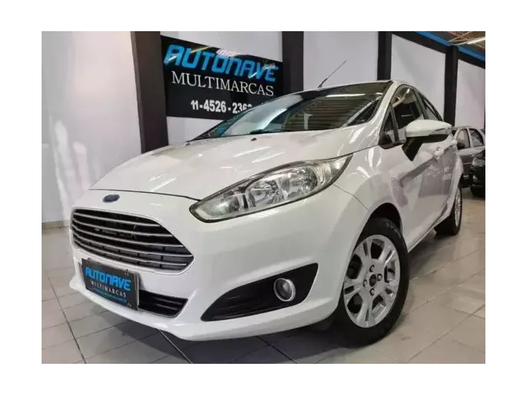 Ford Fiesta Branco 9