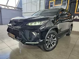 Toyota Hilux SW4