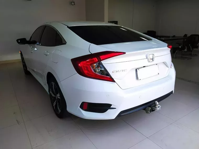 Honda Civic Branco 24