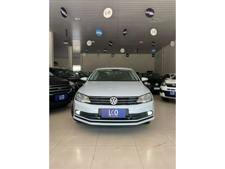 Volkswagen Jetta Branco 5